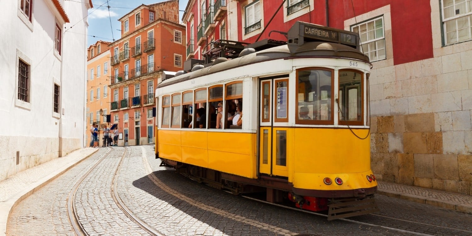 Work in sunny Lisbon as a Norwegian Customer Support Agent
