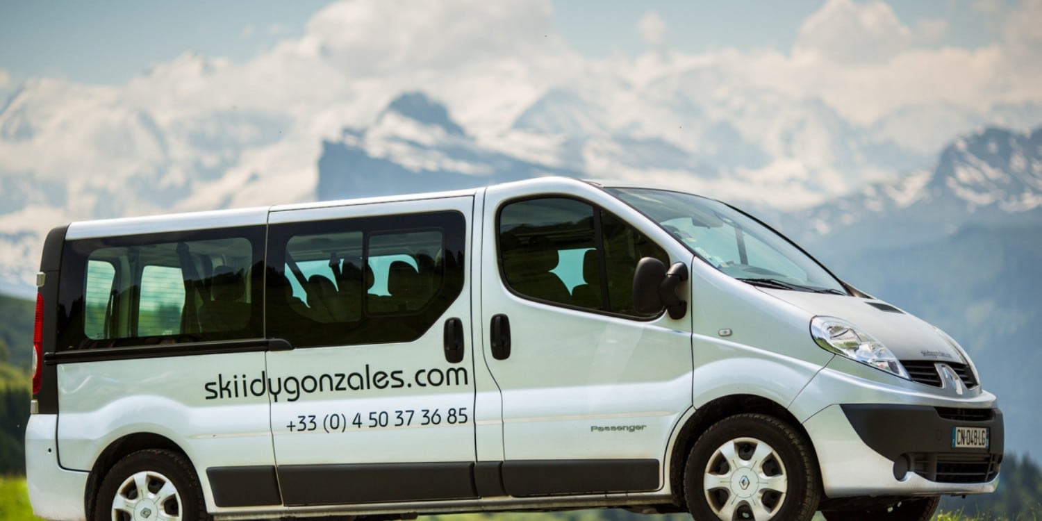 Airport-Transfer-Drivers-needed-for-the-Summer-23-in-FranceSwitzerland.