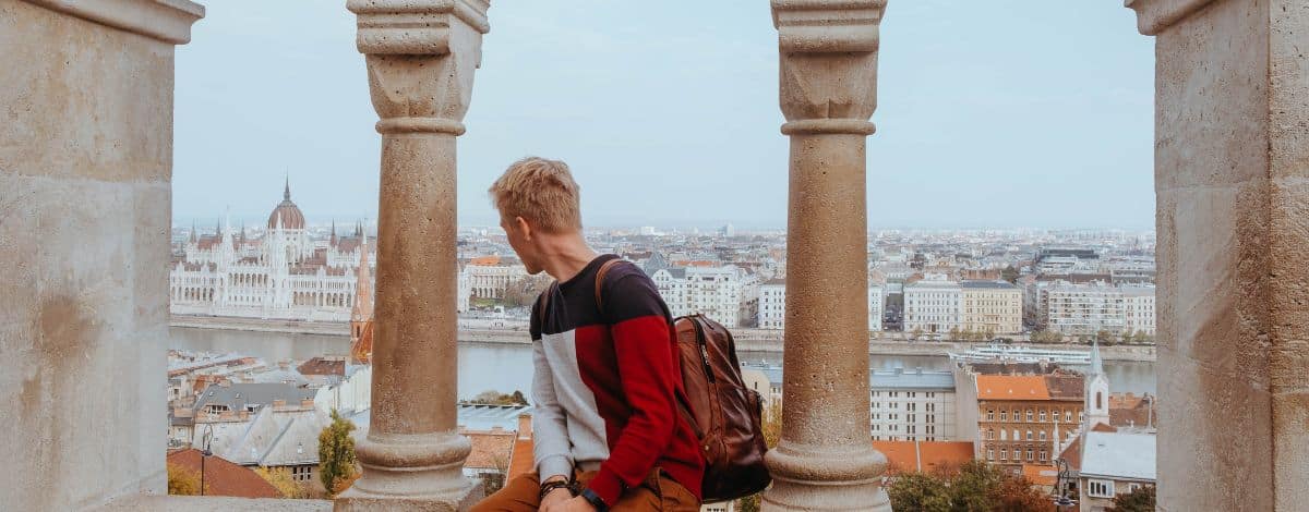 Cerchiamo entusiasti agenti di viaggio nel cuore della capitale ungherese: Budapest!