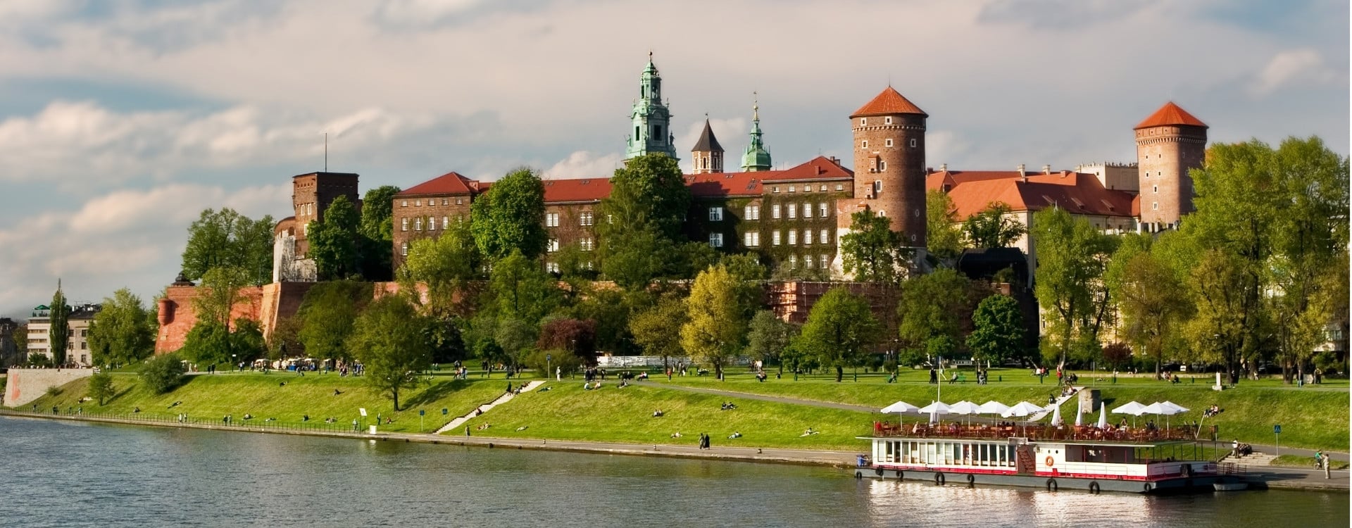 Spanish-English-speaking-Business-Development-Representative-needed-in-Krakow-Poland