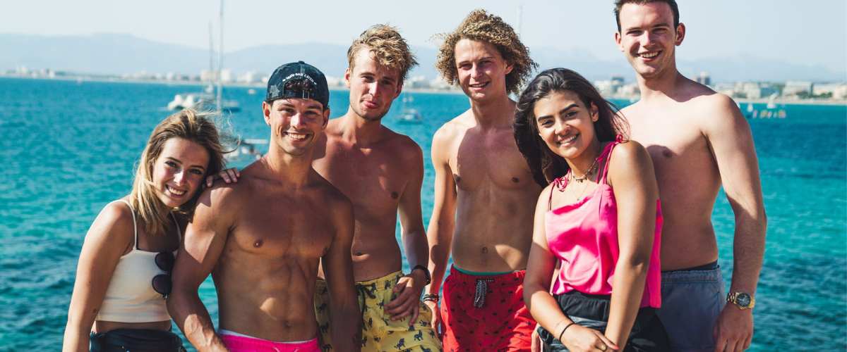 Club-NL-is-looking-for-promoters-ticket-sellers-for-summer-2026-July-August-–-Spain-Mallorca-1.jpg
