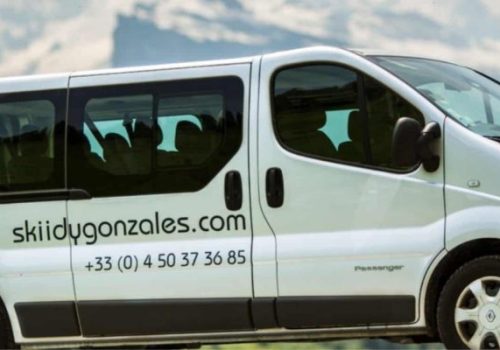 Skiidy Gonzales Airport Transfers are now looking for transfer drivers for Winter 2025/65 starting this December.