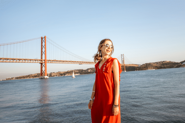 full-time-customer-service-employee-wanted-for-google-ads-in-sunny-lisbon
